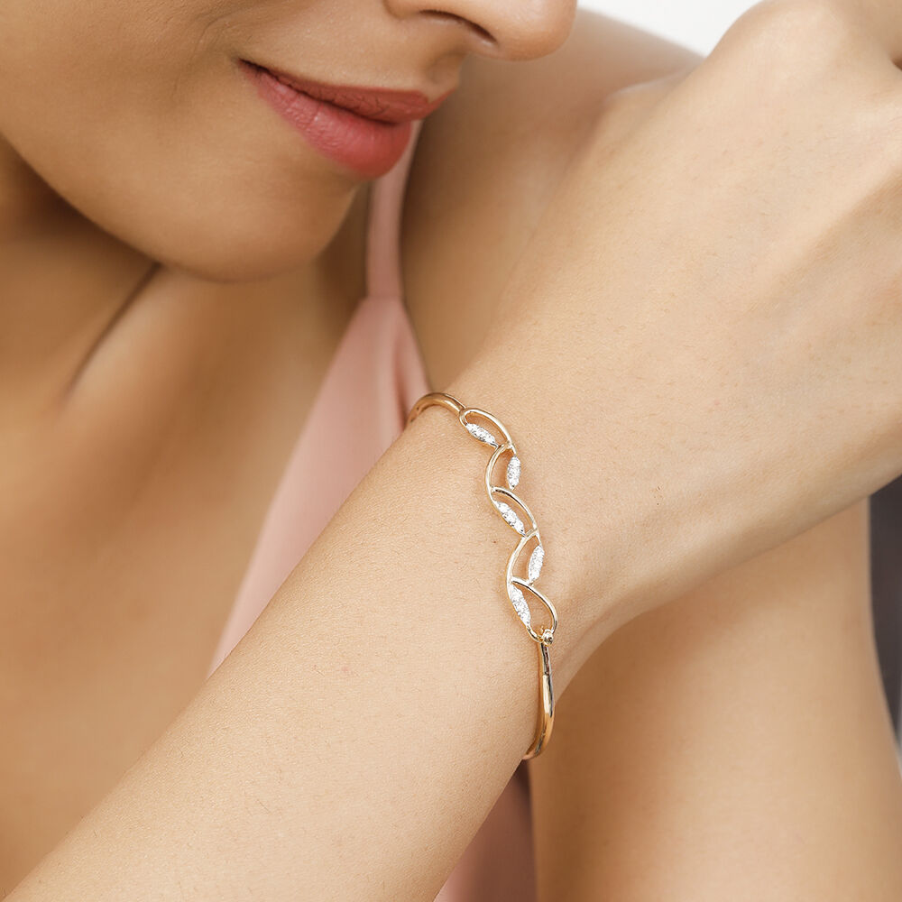 14K Ella Oval Link Bracelet | Crystalyn Aucoin Jewelry – CAJ