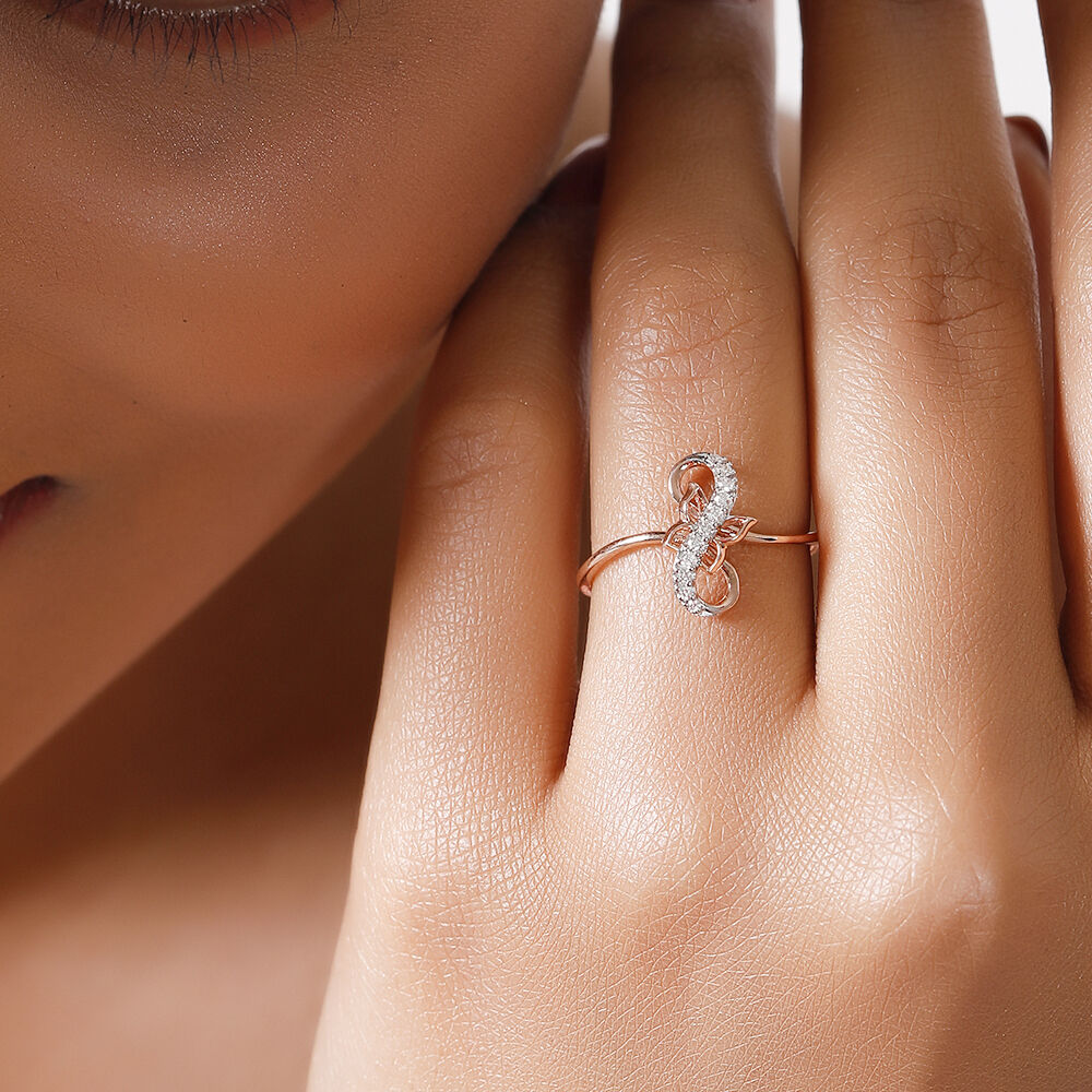 Pretty Woman Diamond Ring | Ladies diamond rings, Pink gemstones, Tanishq  jewellery