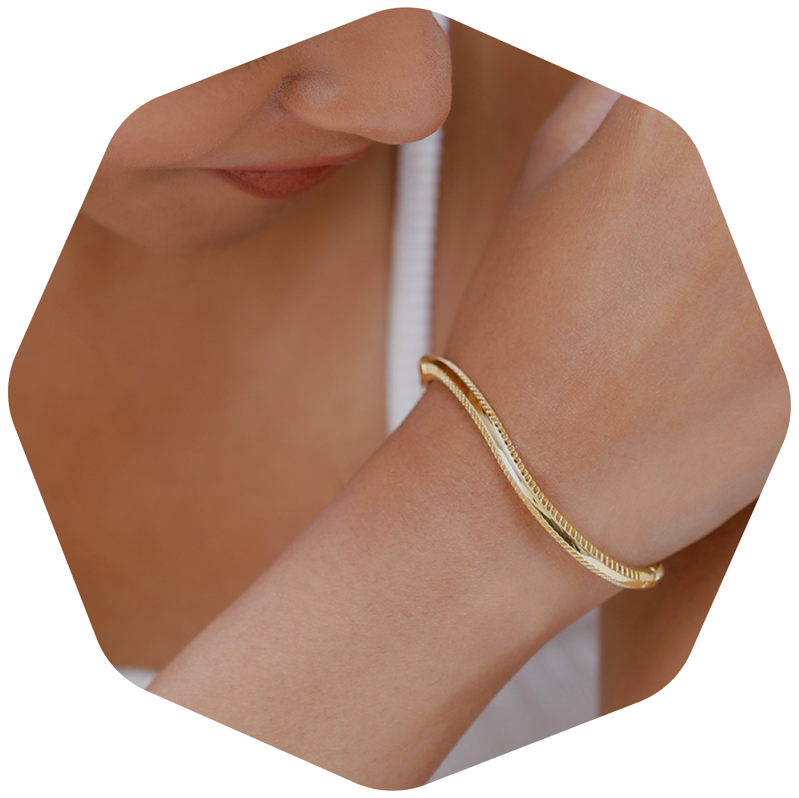 Buy Mia by Tanishq Taurus 14k Gold Bracelet for Women Online At Best Price  @ Tata CLiQ